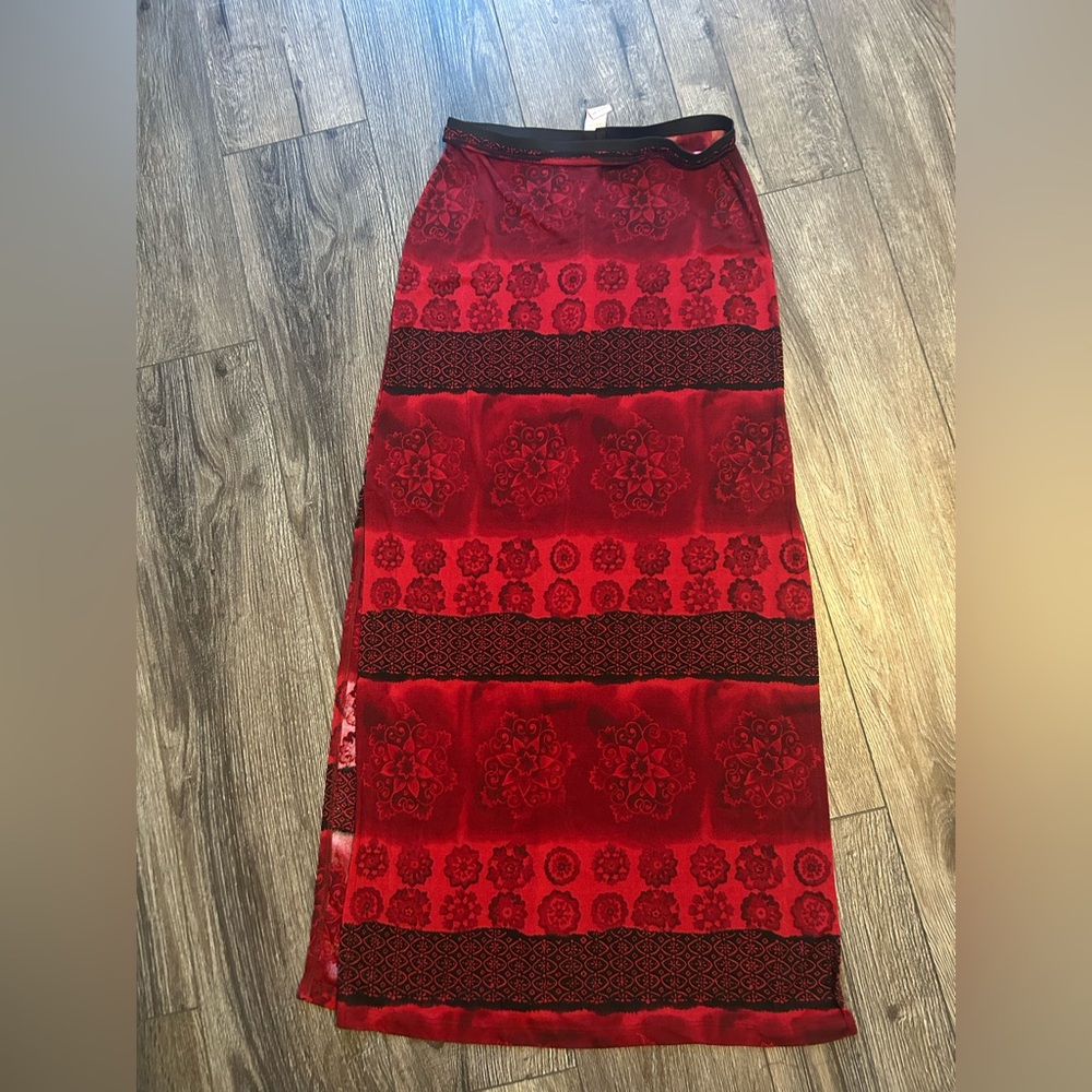 Elegant Red and Black Patterned Skirt